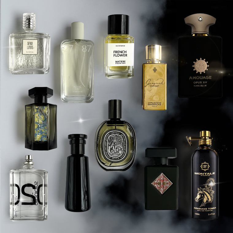 Auswahl an Parfums passend zum Thema der Kolumne